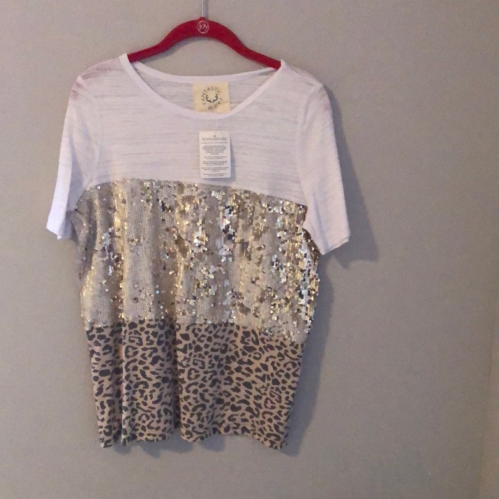 Sequins leopard top